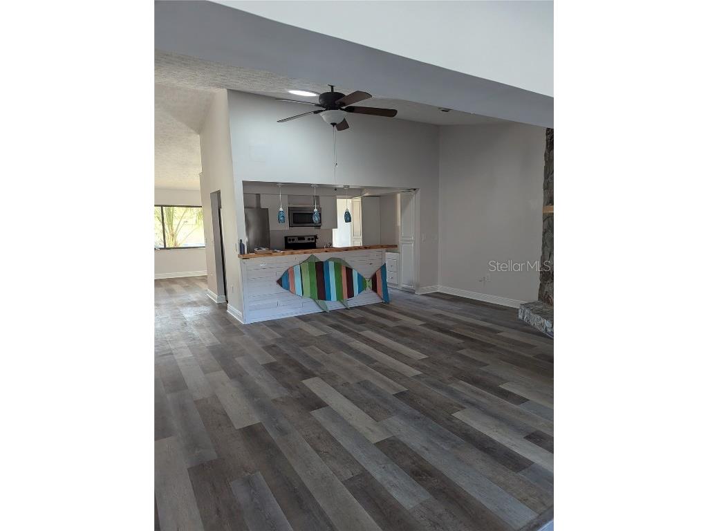 1107 SE 4th Avenue Crystal River FL 34429 OM694986 image14