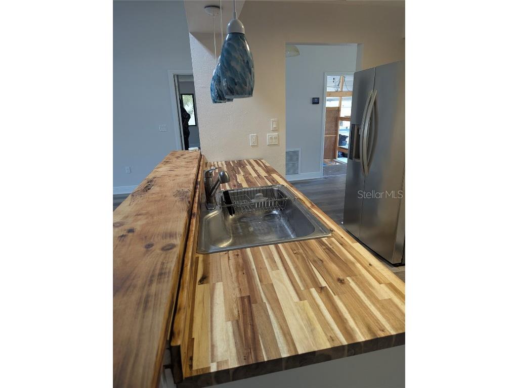 1107 SE 4th Avenue Crystal River FL 34429 OM694986 image20