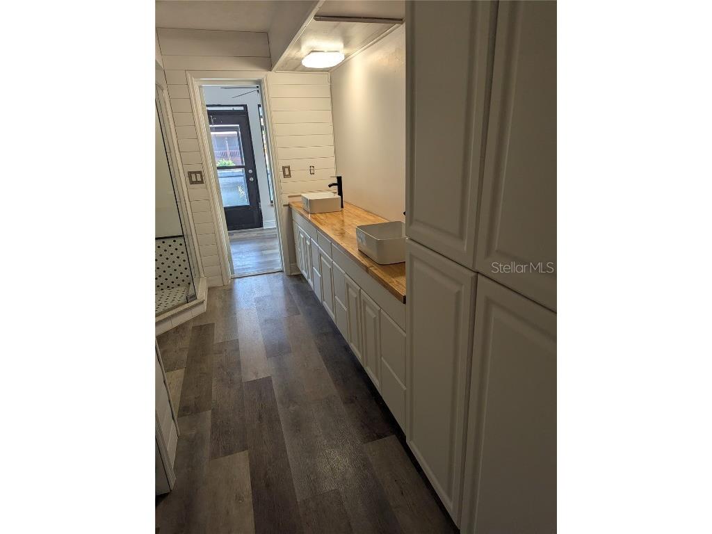 1107 SE 4th Avenue Crystal River FL 34429 OM694986 image21