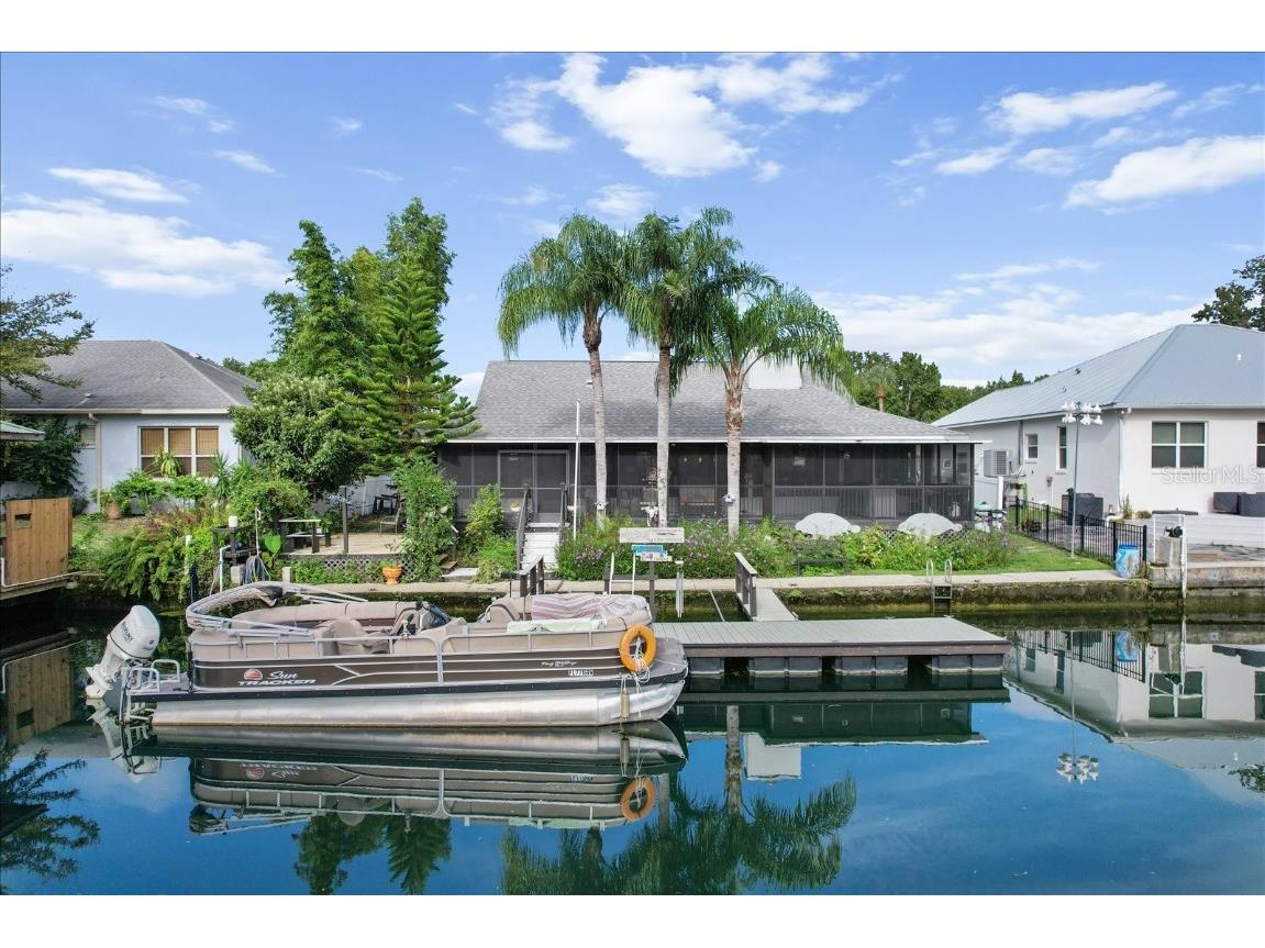 1107 SE 4th Avenue Crystal River FL 34429 OM694986 image9