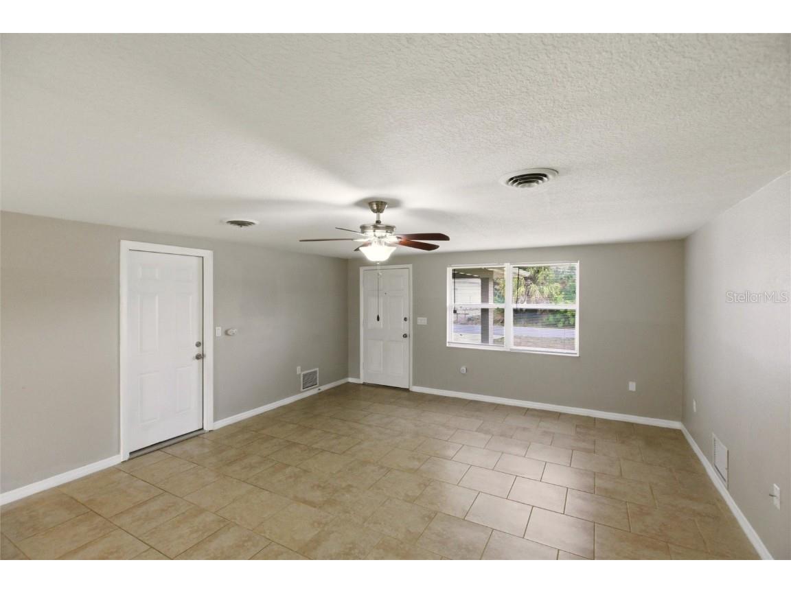 1107 Seneca Road Venice FL 34293 C7518812 image6