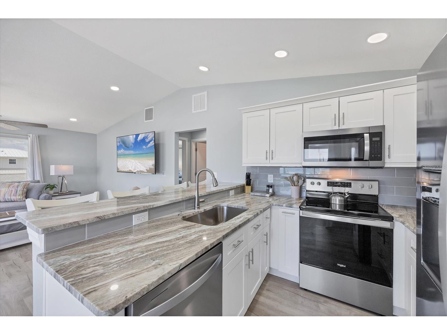 1107 Shore View Drive Englewood FL 34223 - GULF OF MEXICO A4658652 image27