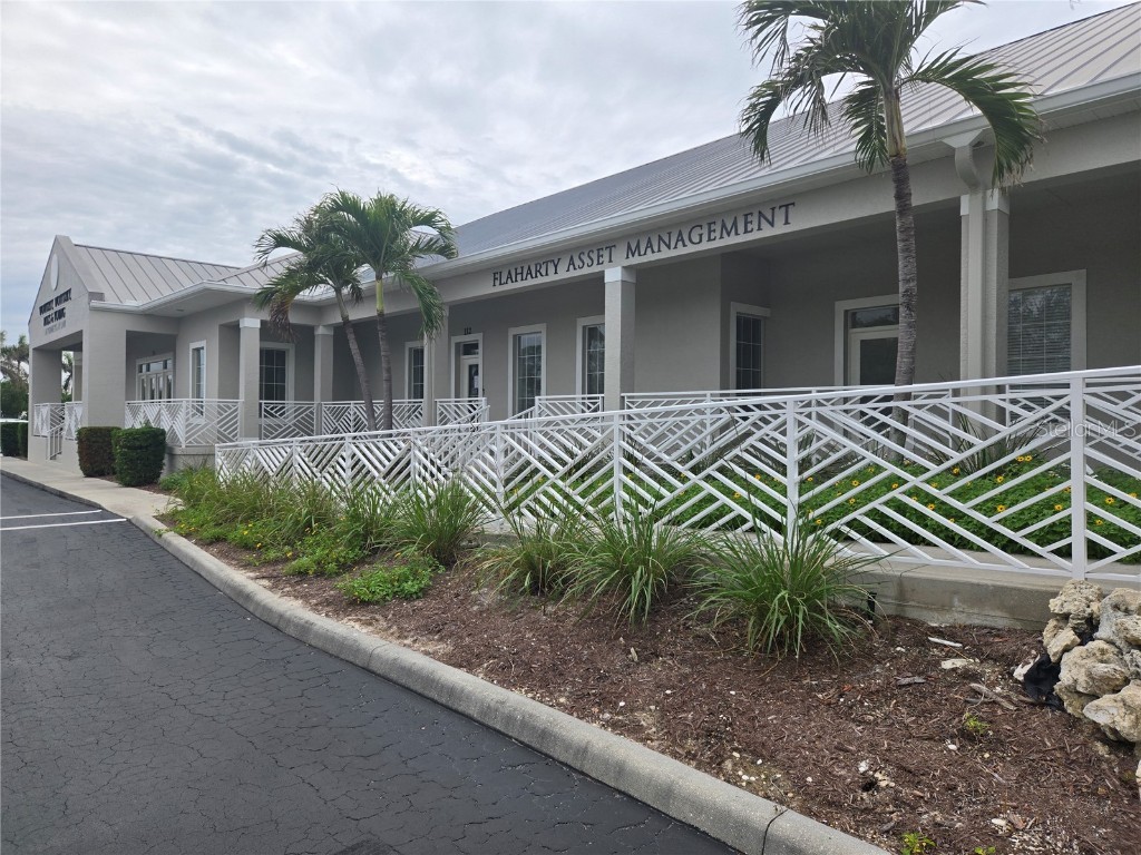 1107 W Marion Avenue Punta Gorda FL 33950 C7504508 image3