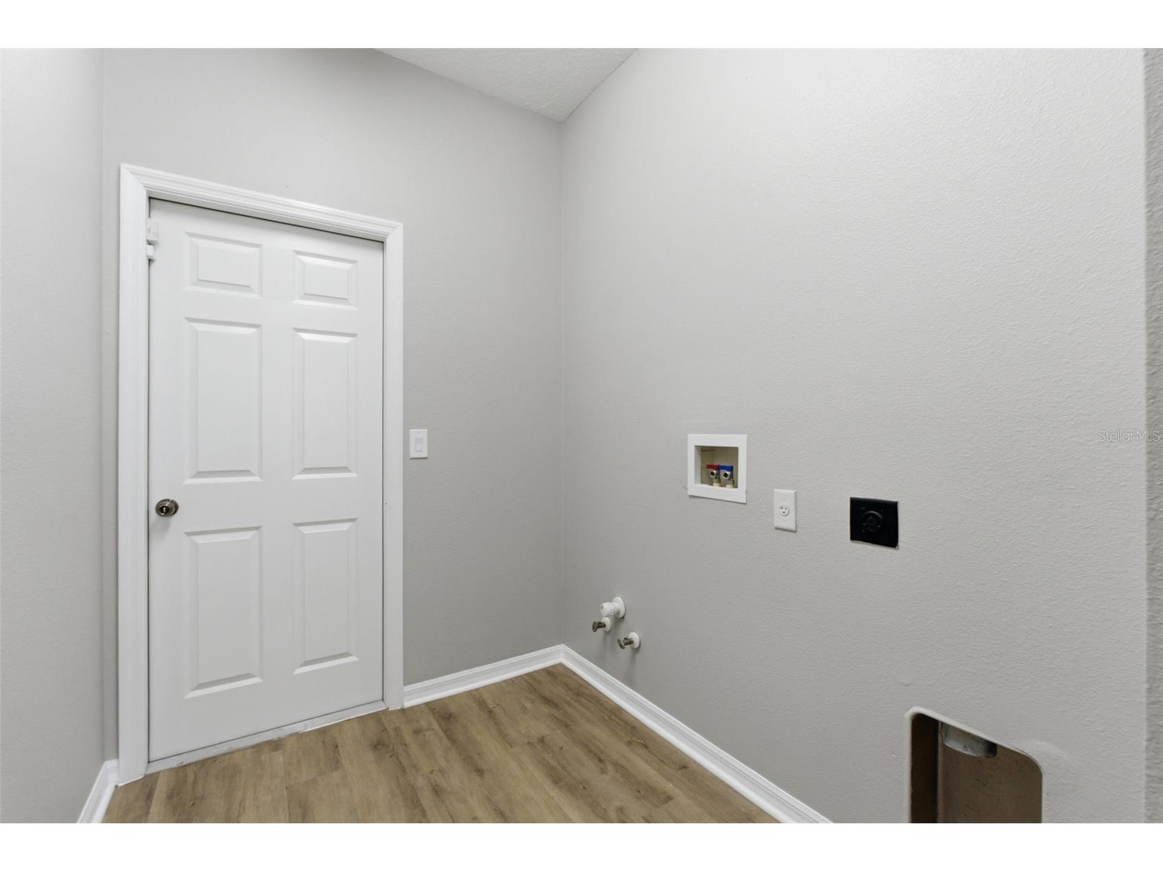 11070 Labrador Duck Road Weeki Wachee FL 34614 W7885443 image17