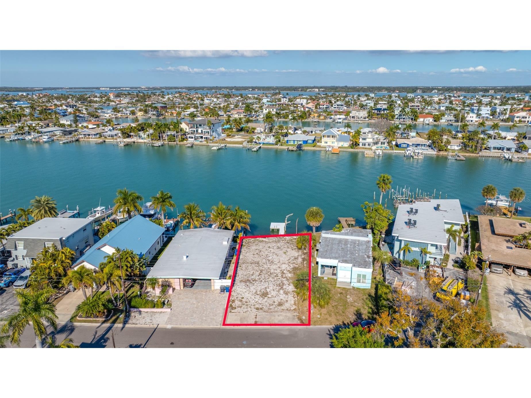 11075 3rd Street E Treasure Island FL 33706 - BOCA CIEGA BAY TB8469259 image2