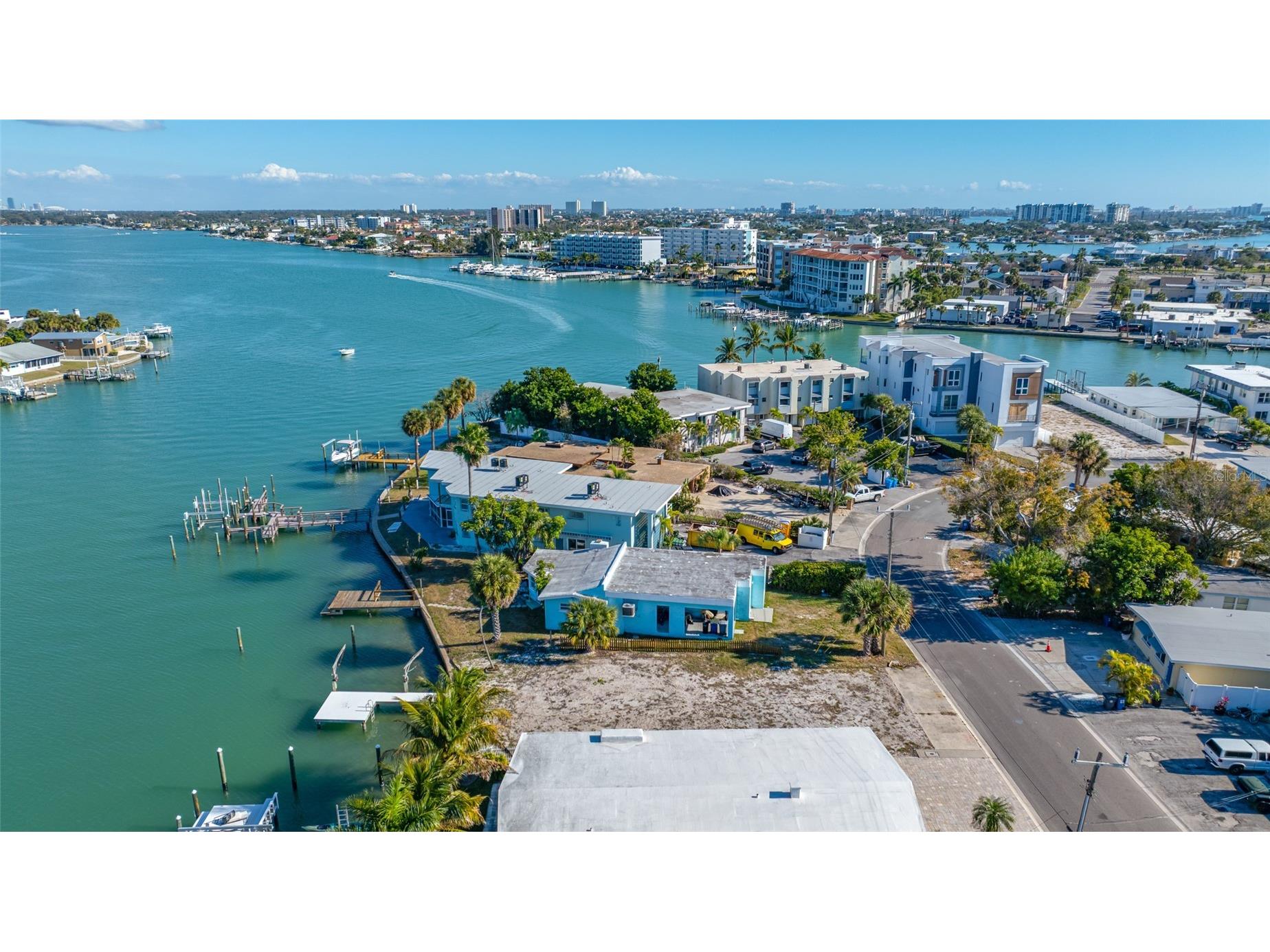 11075 3rd Street E Treasure Island FL 33706 - BOCA CIEGA BAY TB8469259 image20