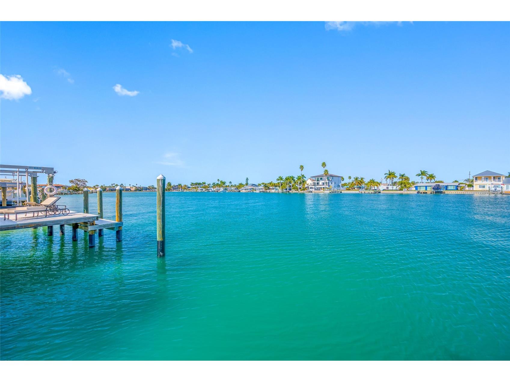 11075 3rd Street E Treasure Island FL 33706 - BOCA CIEGA BAY TB8469259 image31