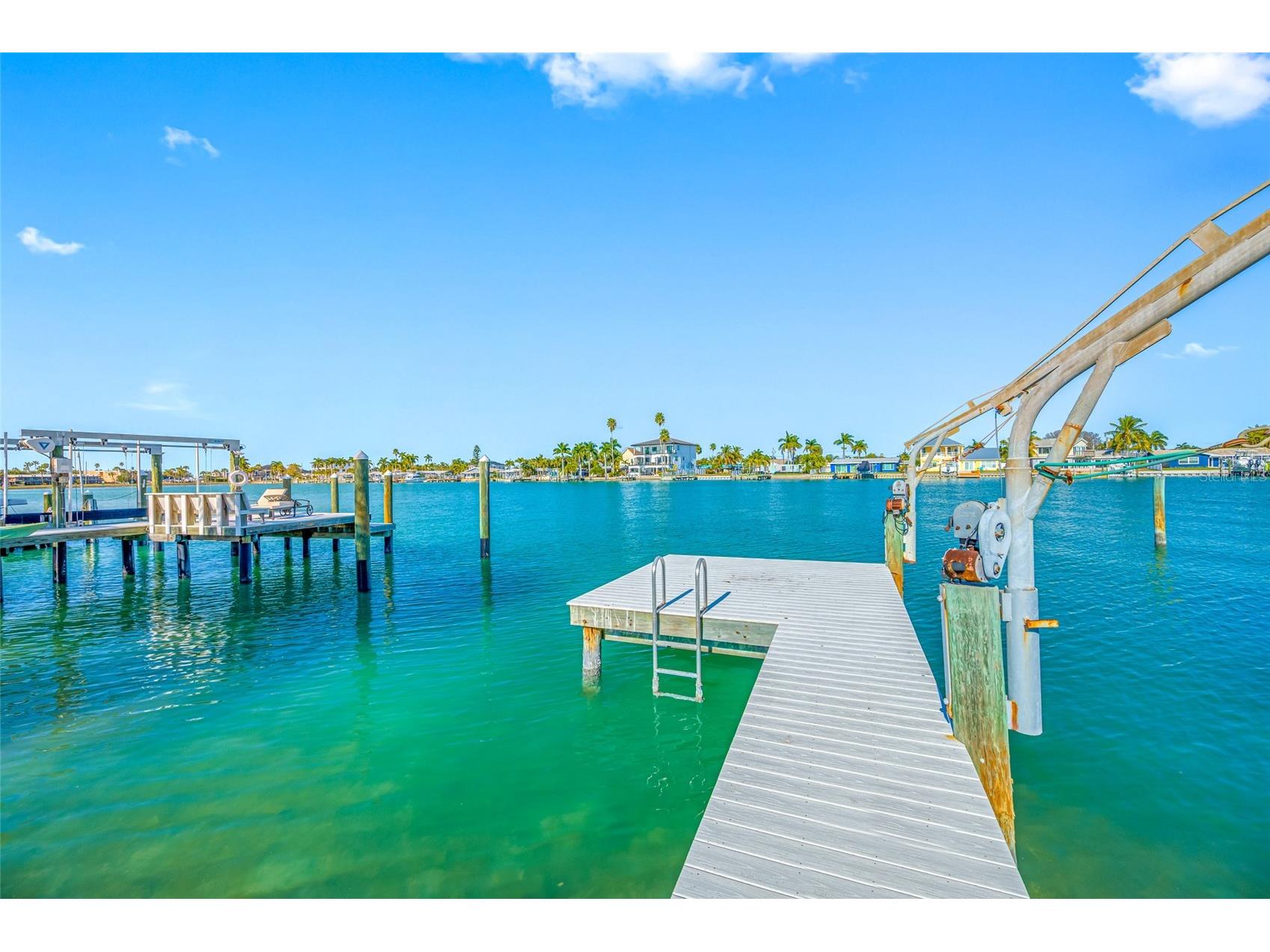 11075 3rd Street E Treasure Island FL 33706 - BOCA CIEGA BAY TB8469259 image5