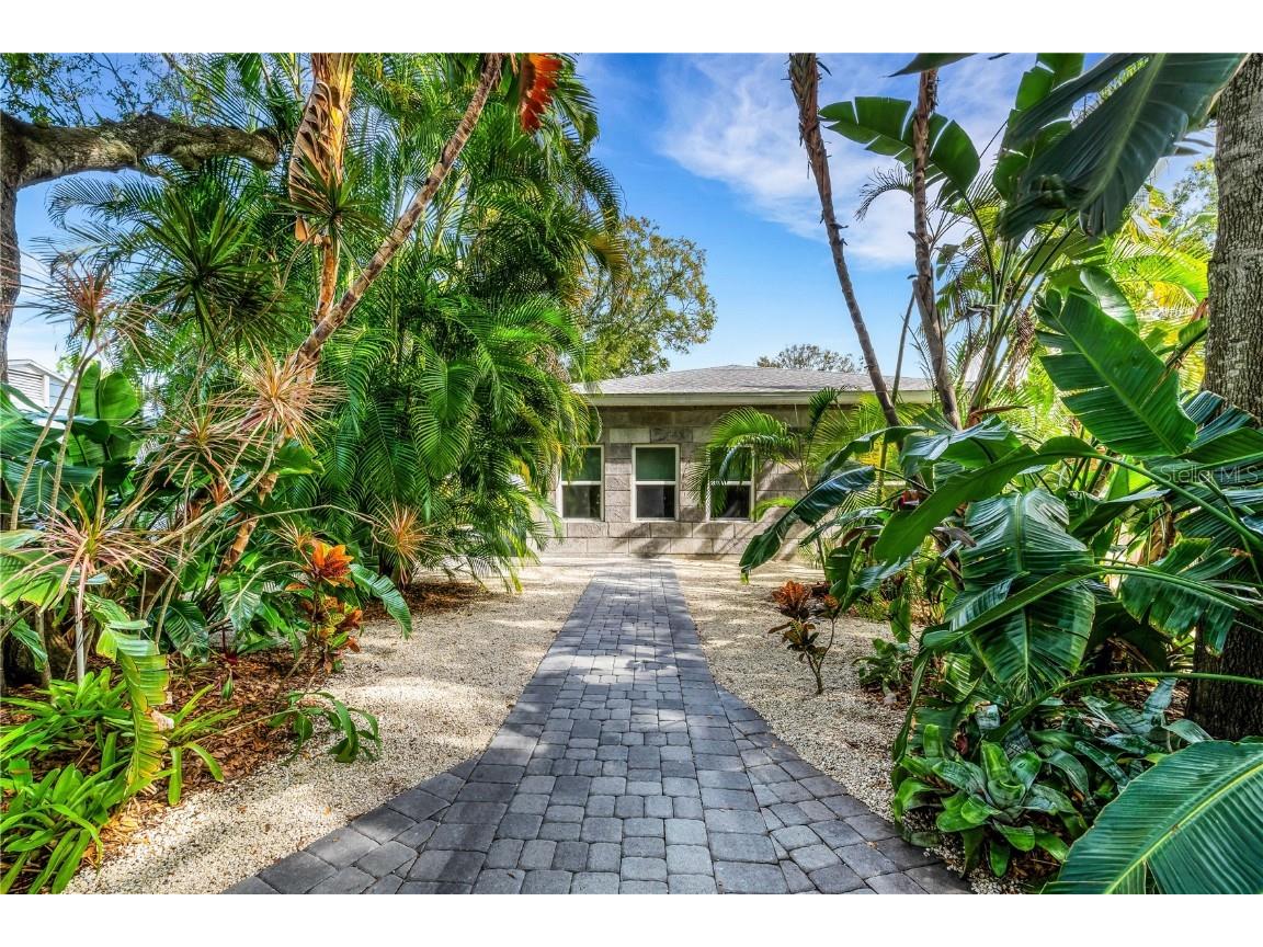 1108 60th Street S Gulfport FL 33707 U8225086 image1