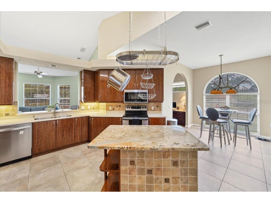 1108 64th Street Court E Bradenton FL 34208 A4652723 image10