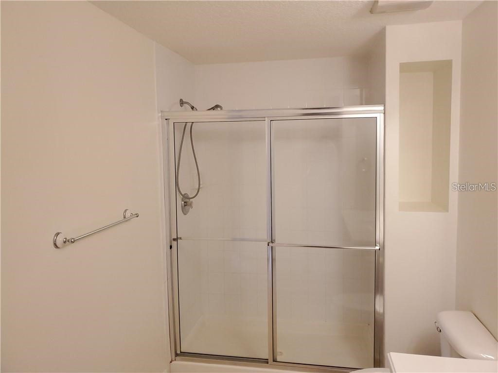 1108 Apple Terrace Leesburg FL 34748 G5098060 image12