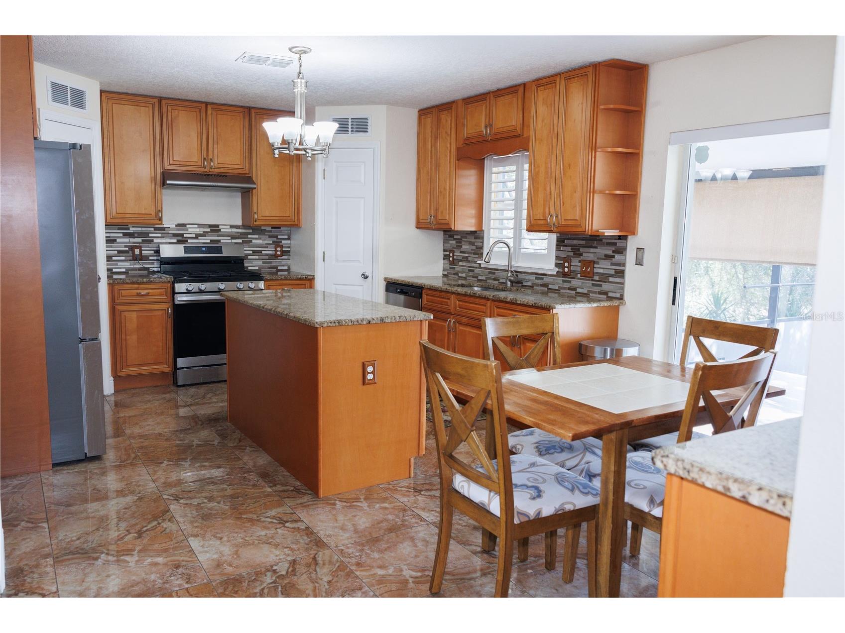 1108 Chateau Circle Minneola FL 34715 - LAKE MINNEOLA G5102226 image66