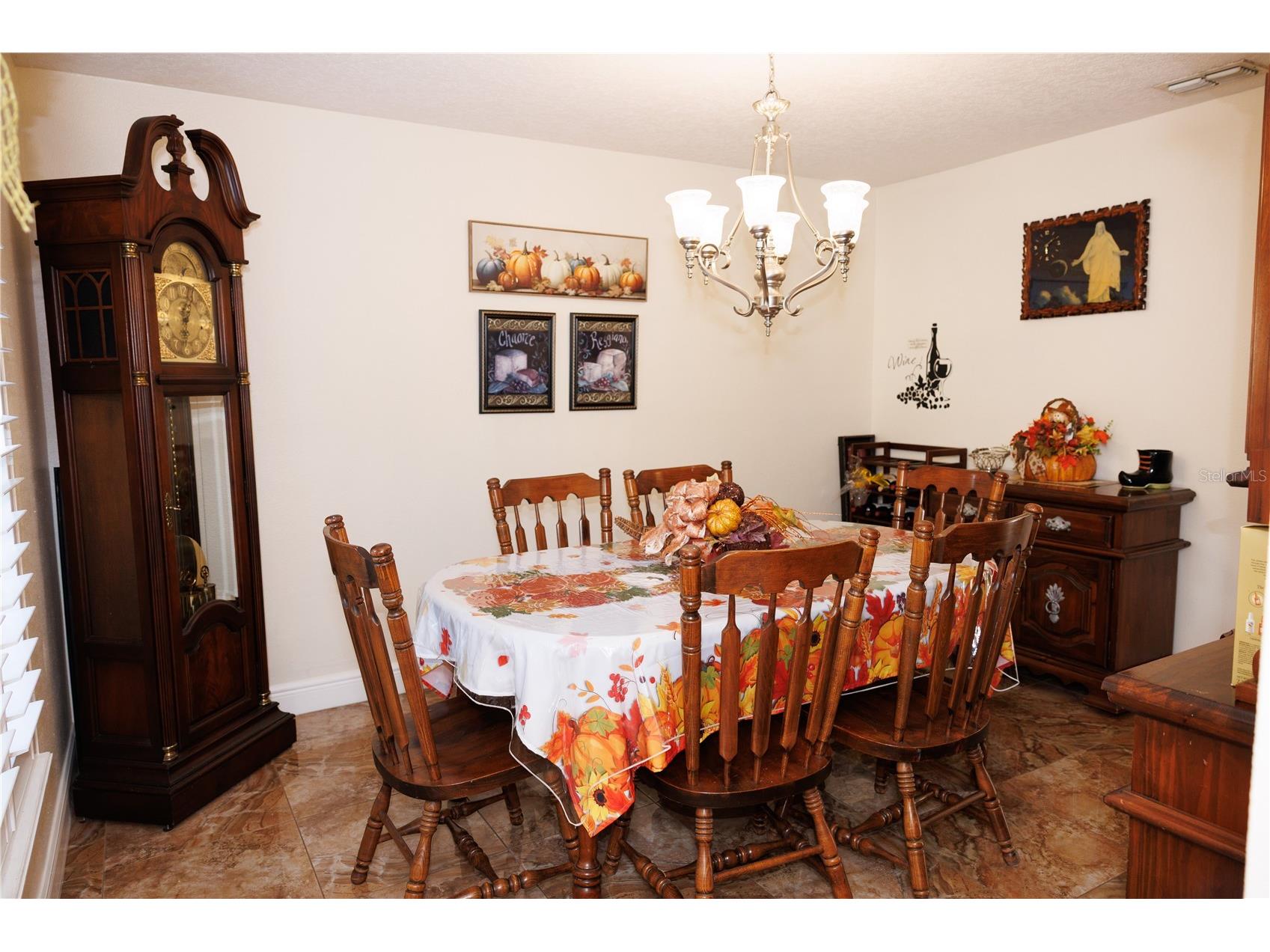 1108 Chateau Circle Minneola FL 34715 - LAKE MINNEOLA G5102226 image7