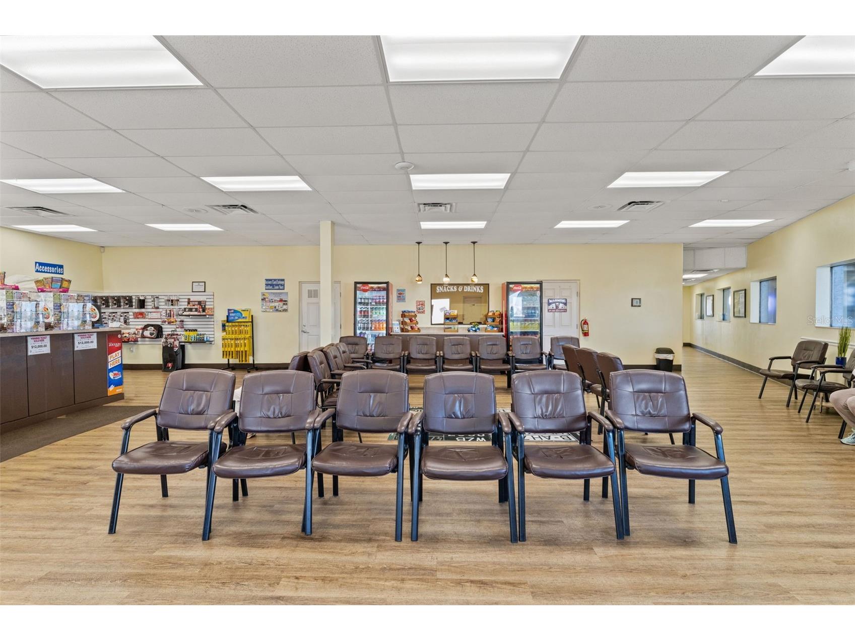 1108 Commercial Way Spring Hill FL 34606 TB8462733 image18