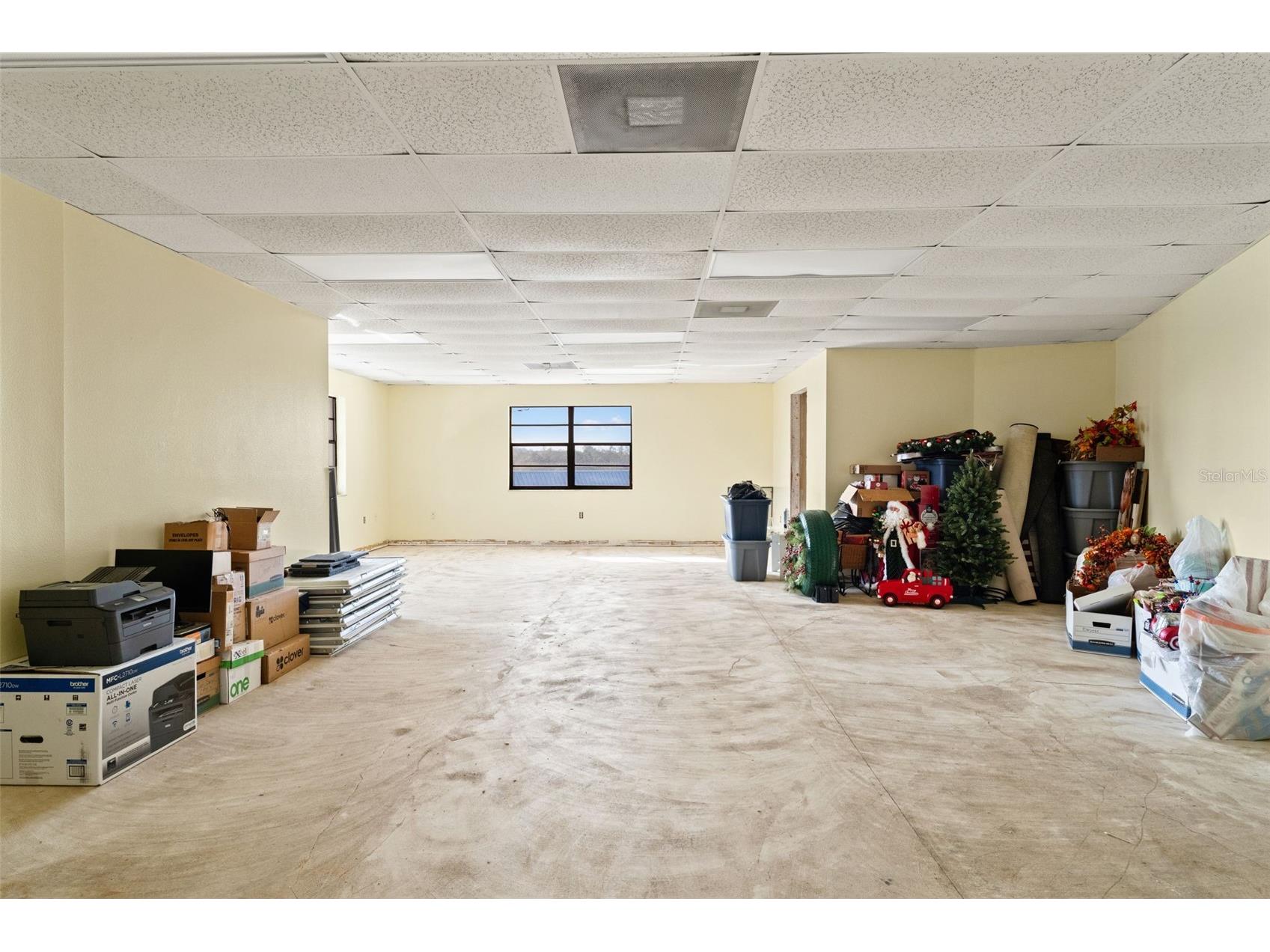 1108 Commercial Way Spring Hill FL 34606 TB8462733 image36