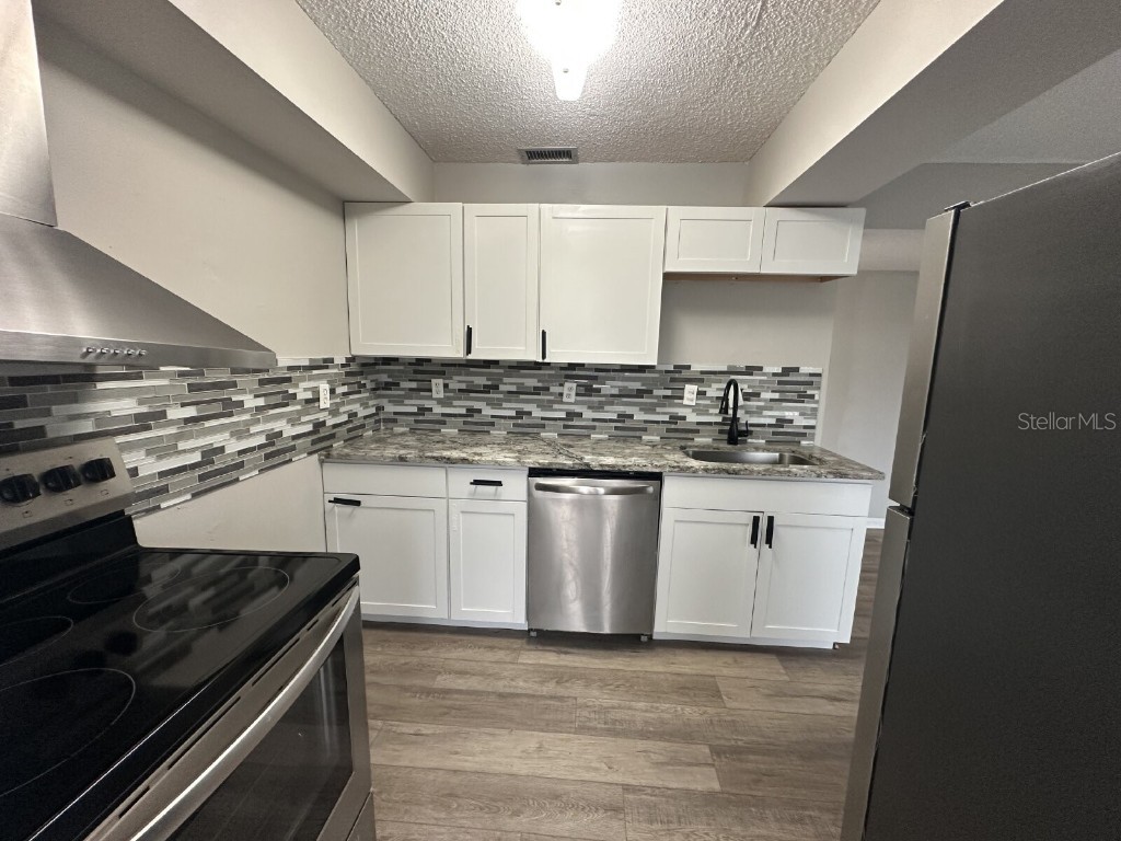 1108 Country Club Lane Lakeland FL 33801 L4956390 image4