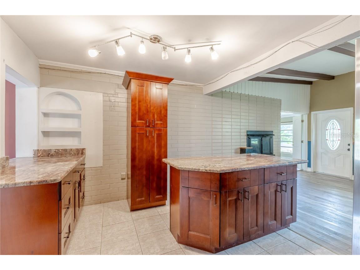 1108 Gibson Street Leesburg FL 34748 O6305456 image3