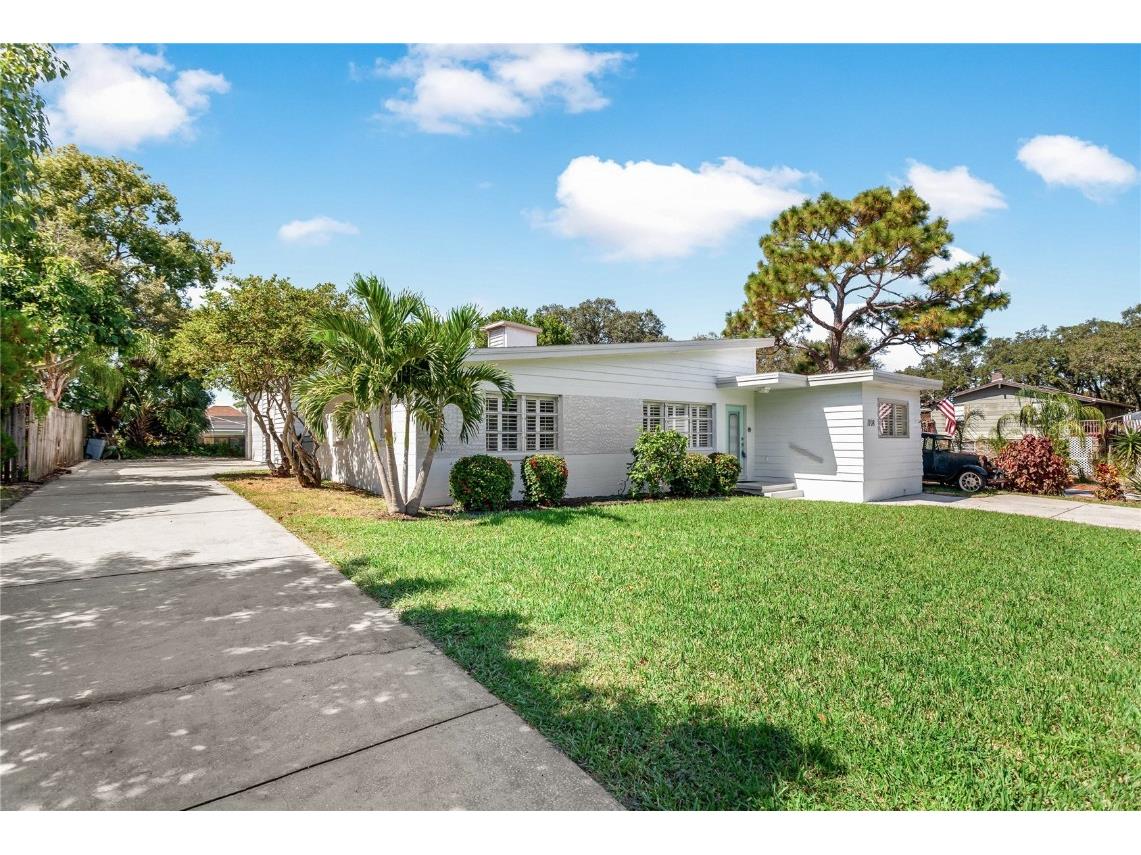 1108 N Florida Avenue Tarpon Springs FL 34689 U8140006 image1