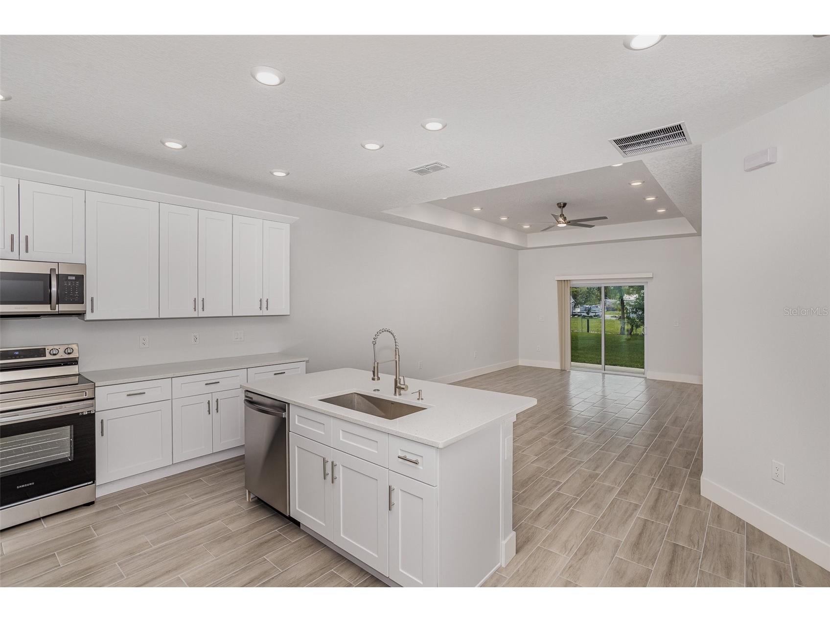 1108 Oregon Avenue Saint Cloud FL 34769 O6411669 image6