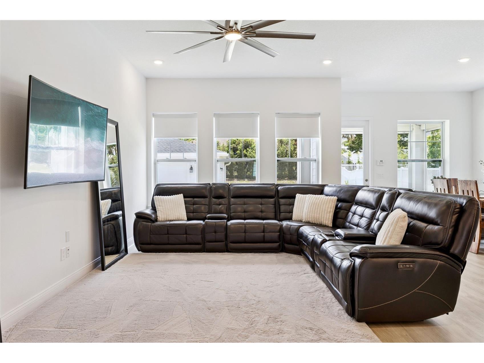 1108 Riverway Drive Oakland FL 34787 O6407380 image26