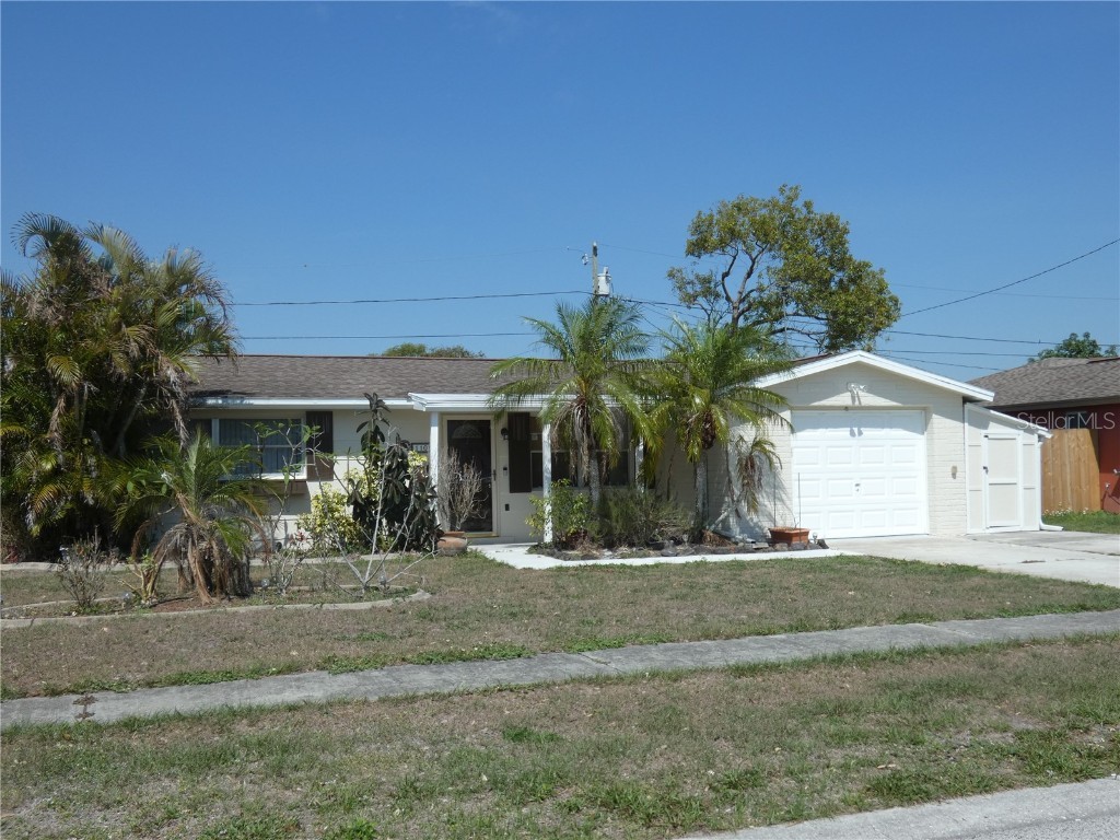 1108 Rushmore Drive Holiday FL 34690 W7854817 image1