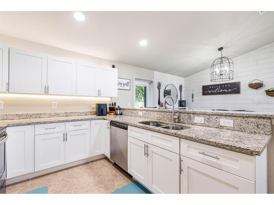 1108 SW 11th Avenue Cape Coral FL 33991 C7515709 image14