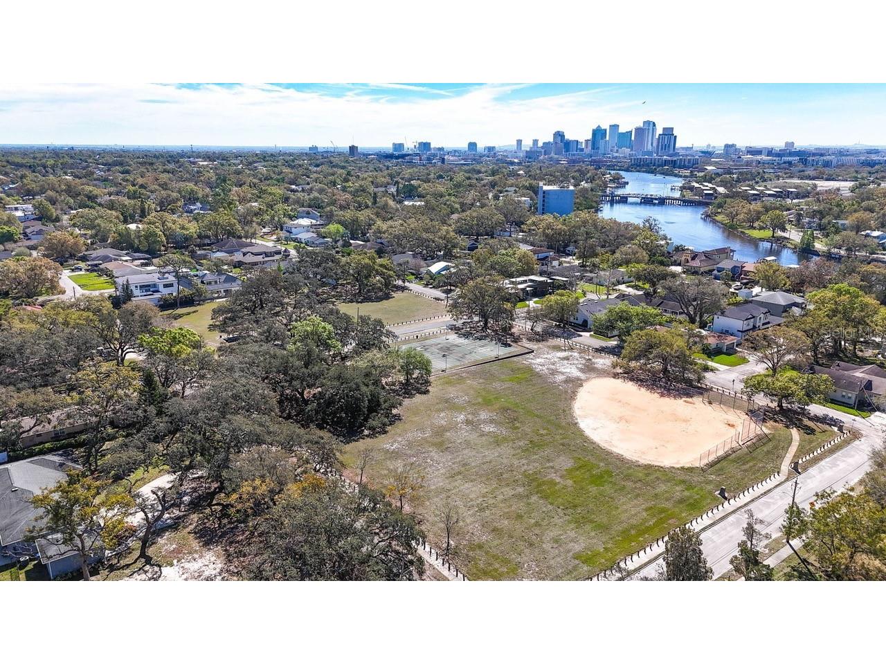 1108 W Charter Street Tampa FL 33602 TB8364770 image51