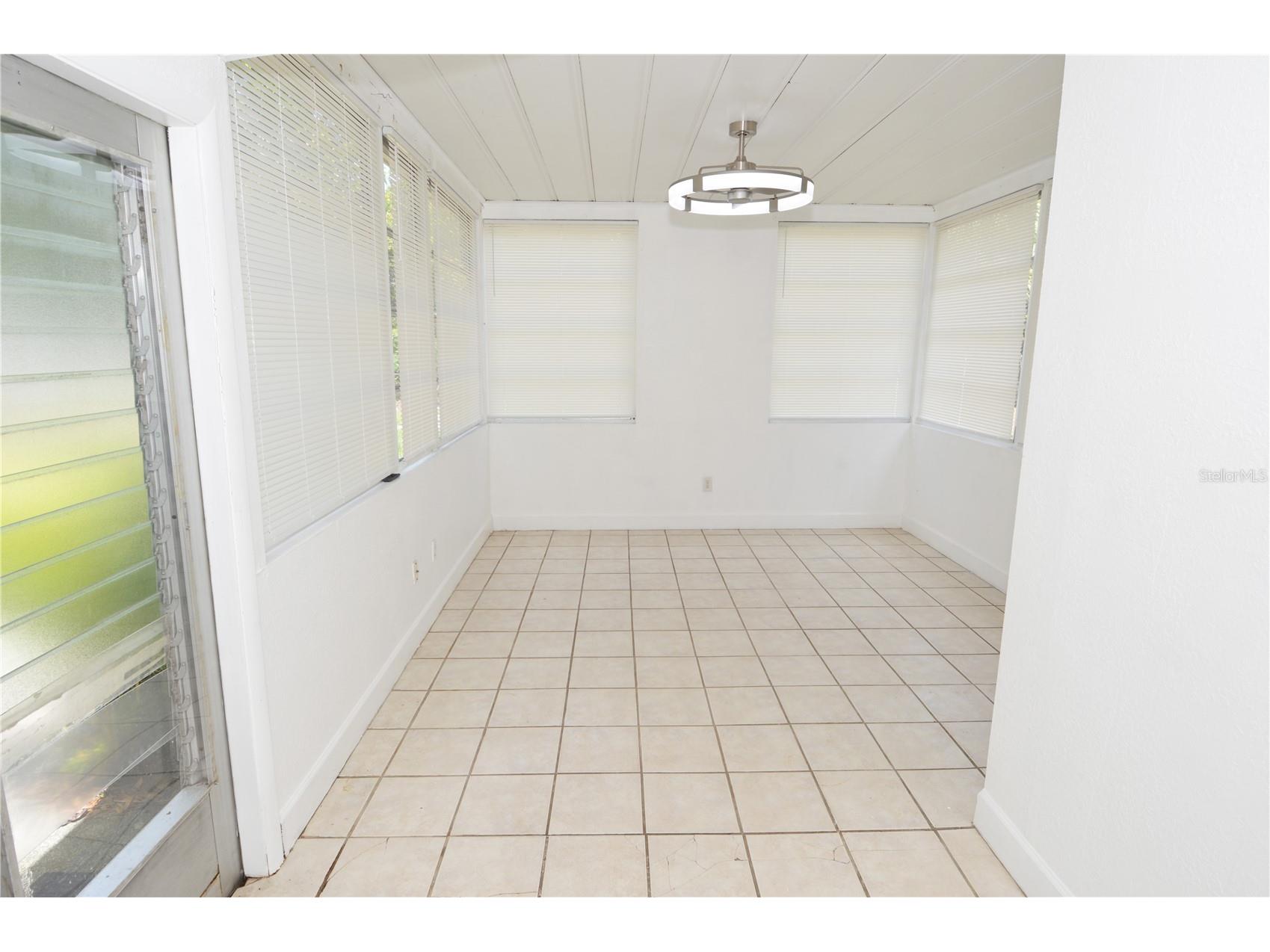 1108 Winchester Road N Saint Petersburg FL 33710 TB8513177 image49