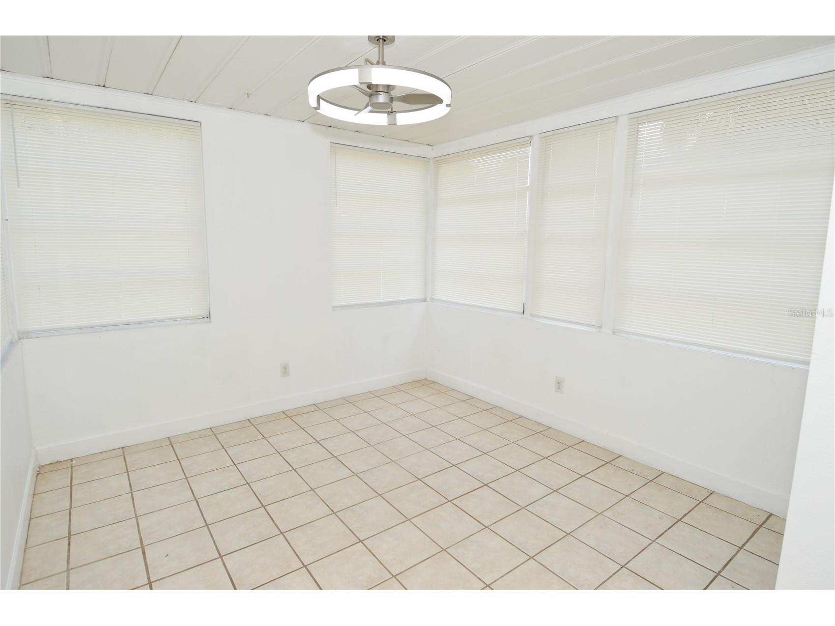 1108 Winchester Road N Saint Petersburg FL 33710 TB8513177 image50