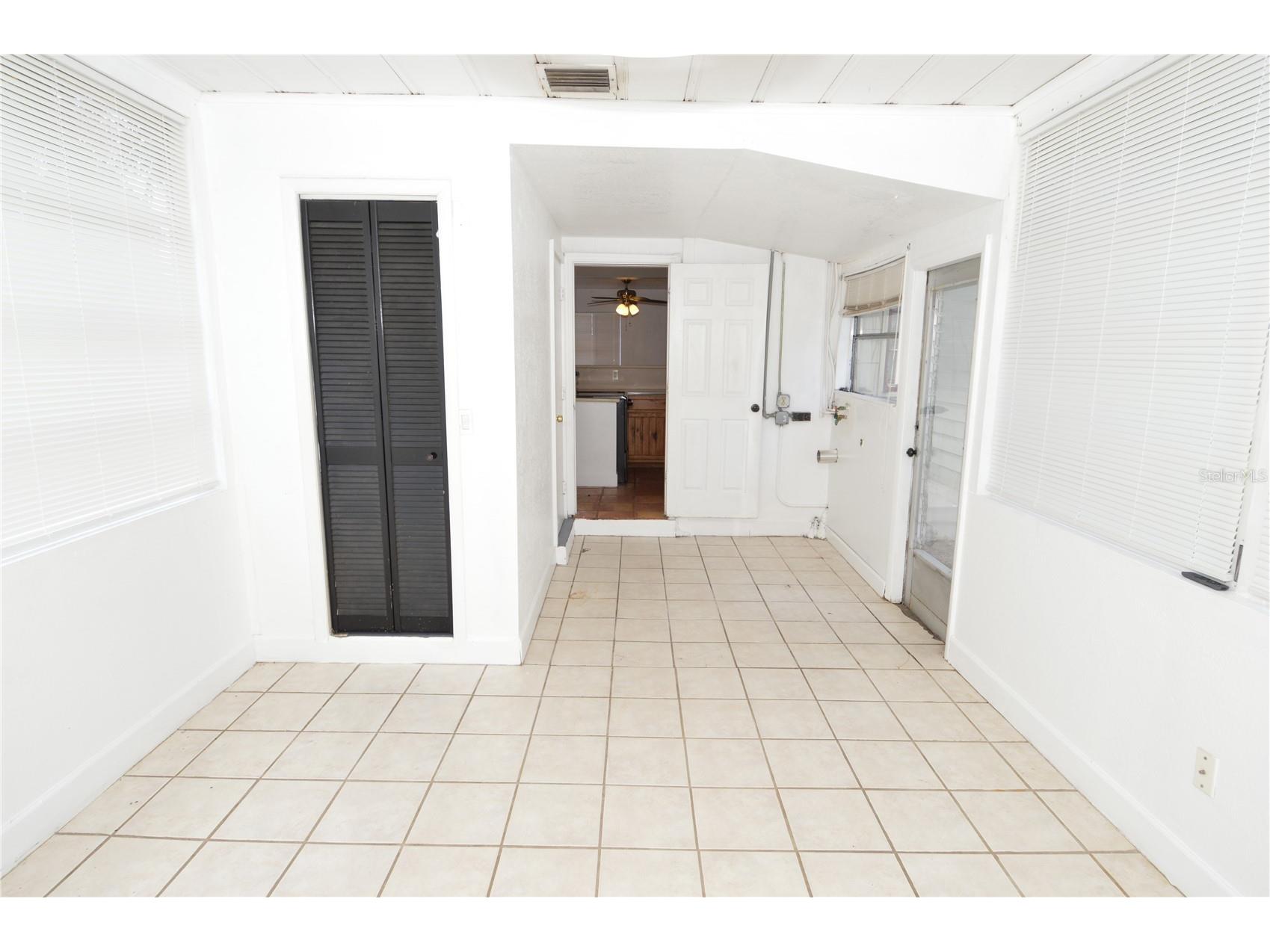 1108 Winchester Road N Saint Petersburg FL 33710 TB8513177 image54