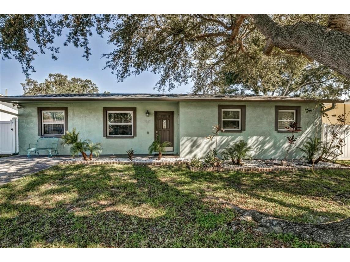 11083 Valencia Avenue Seminole FL 33772 U8214146 image1