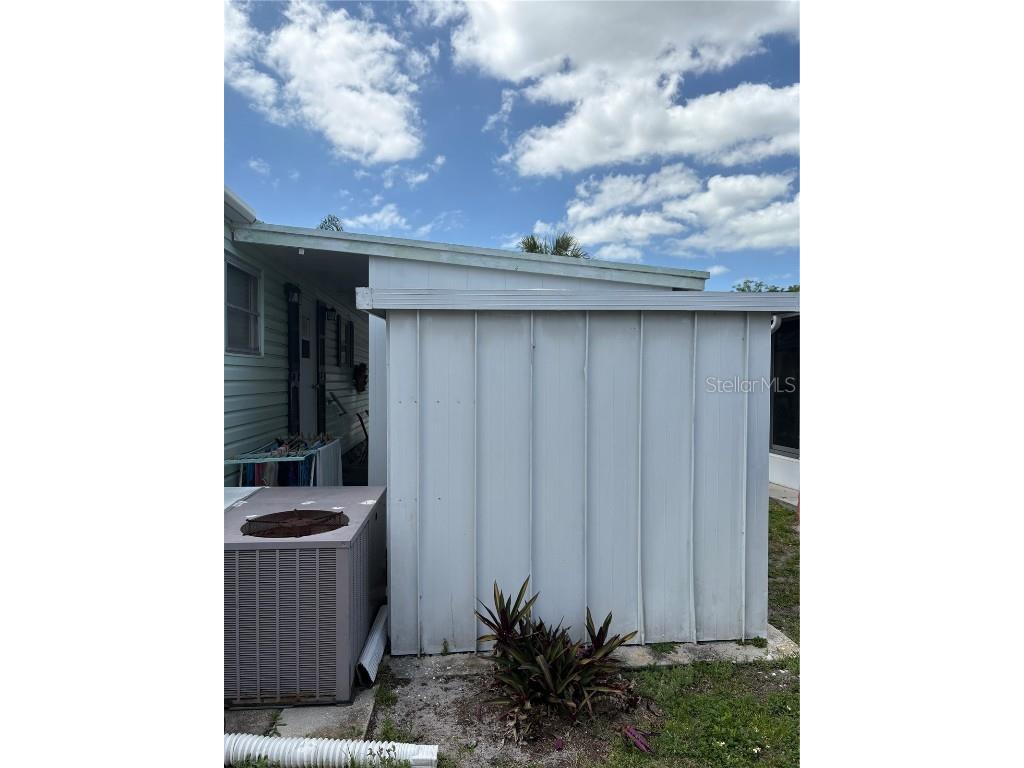 11087 102nd Way #207 Largo FL 33773 - LAKE SEMINOLE TB8370197 image42