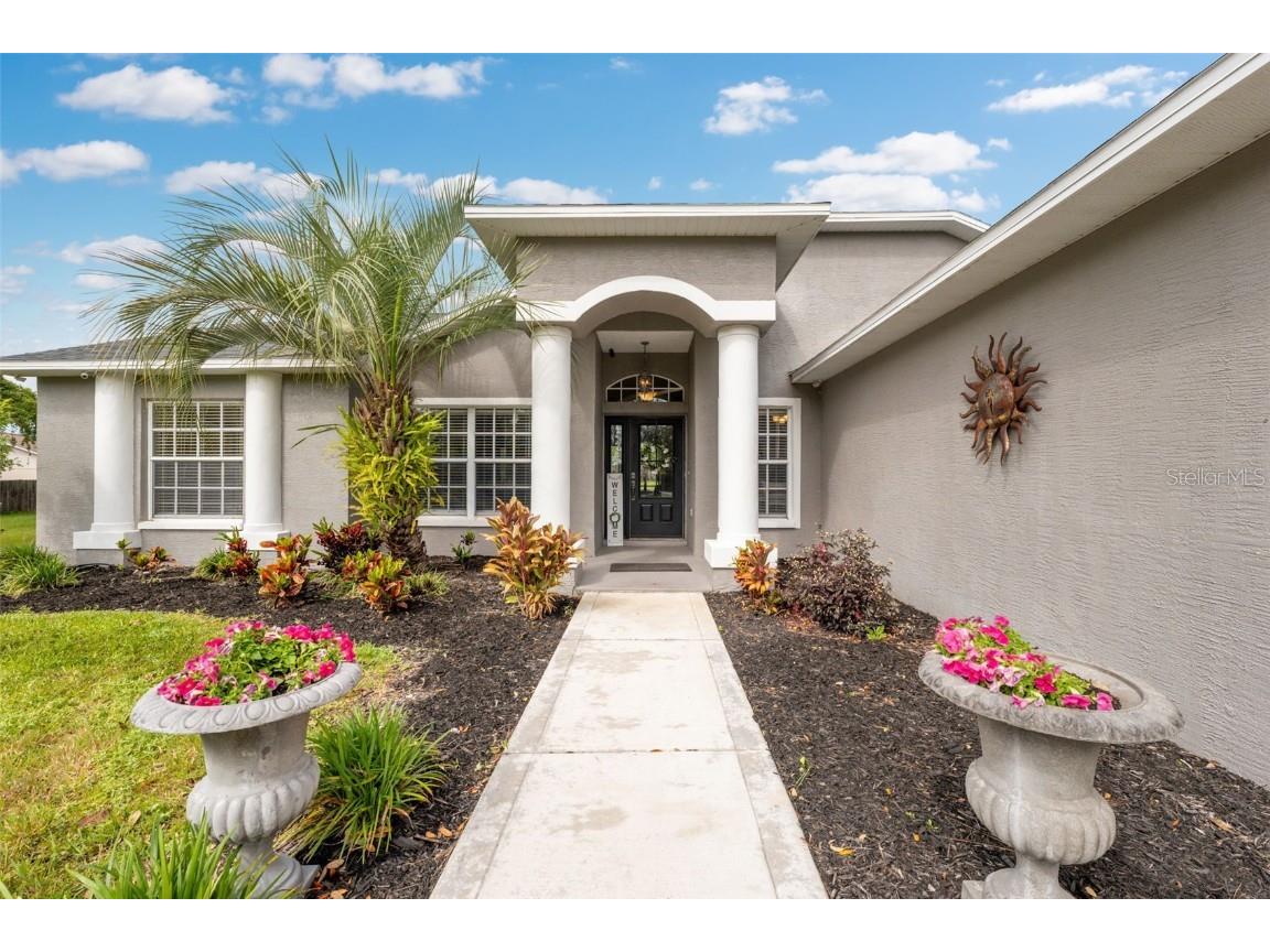 11089 Desert Sparrow Avenue Weeki Wachee FL 34613 W7863860 image1
