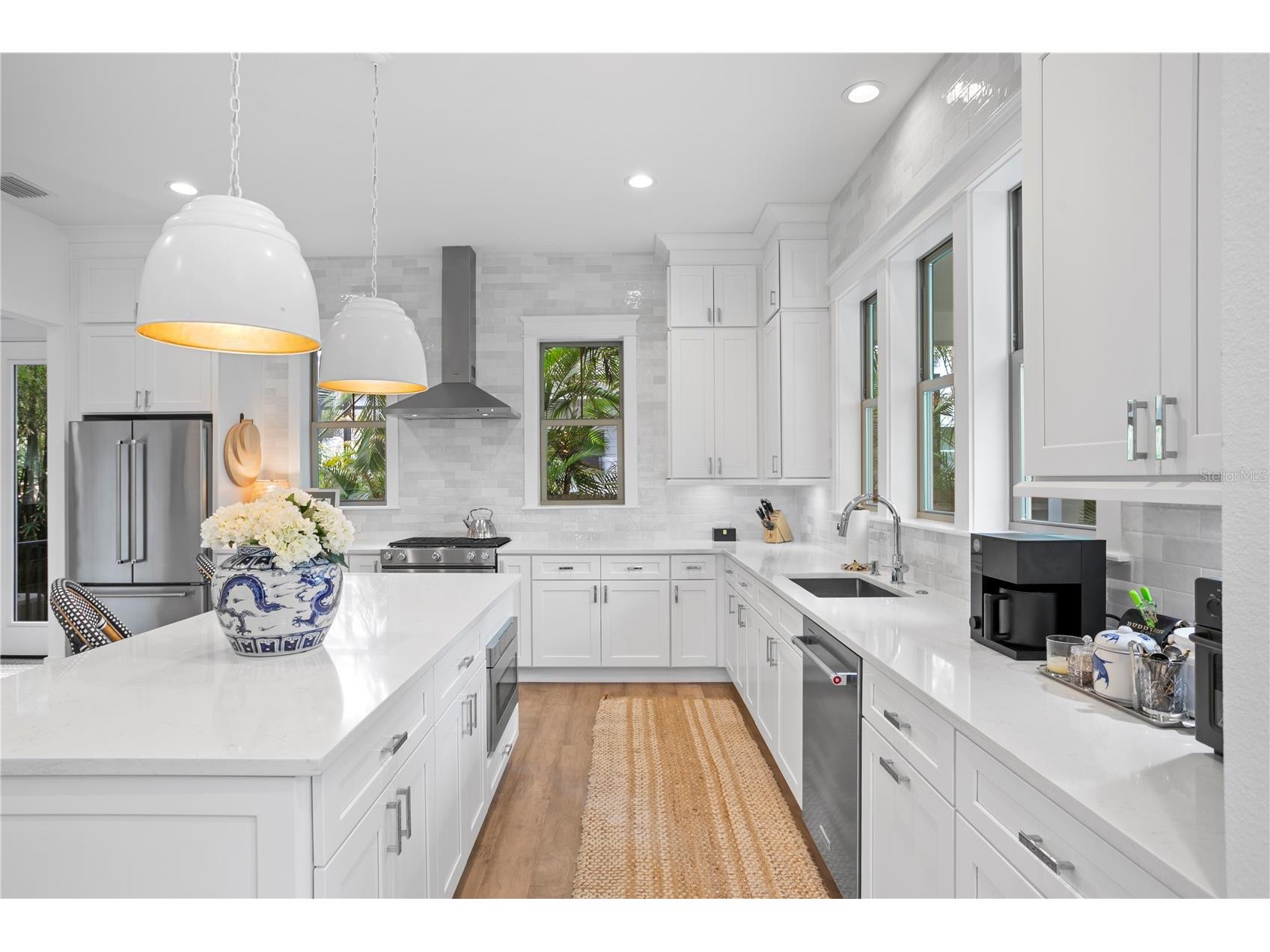 1109 18th Avenue N Saint Petersburg FL 33704 TB8496291 image16