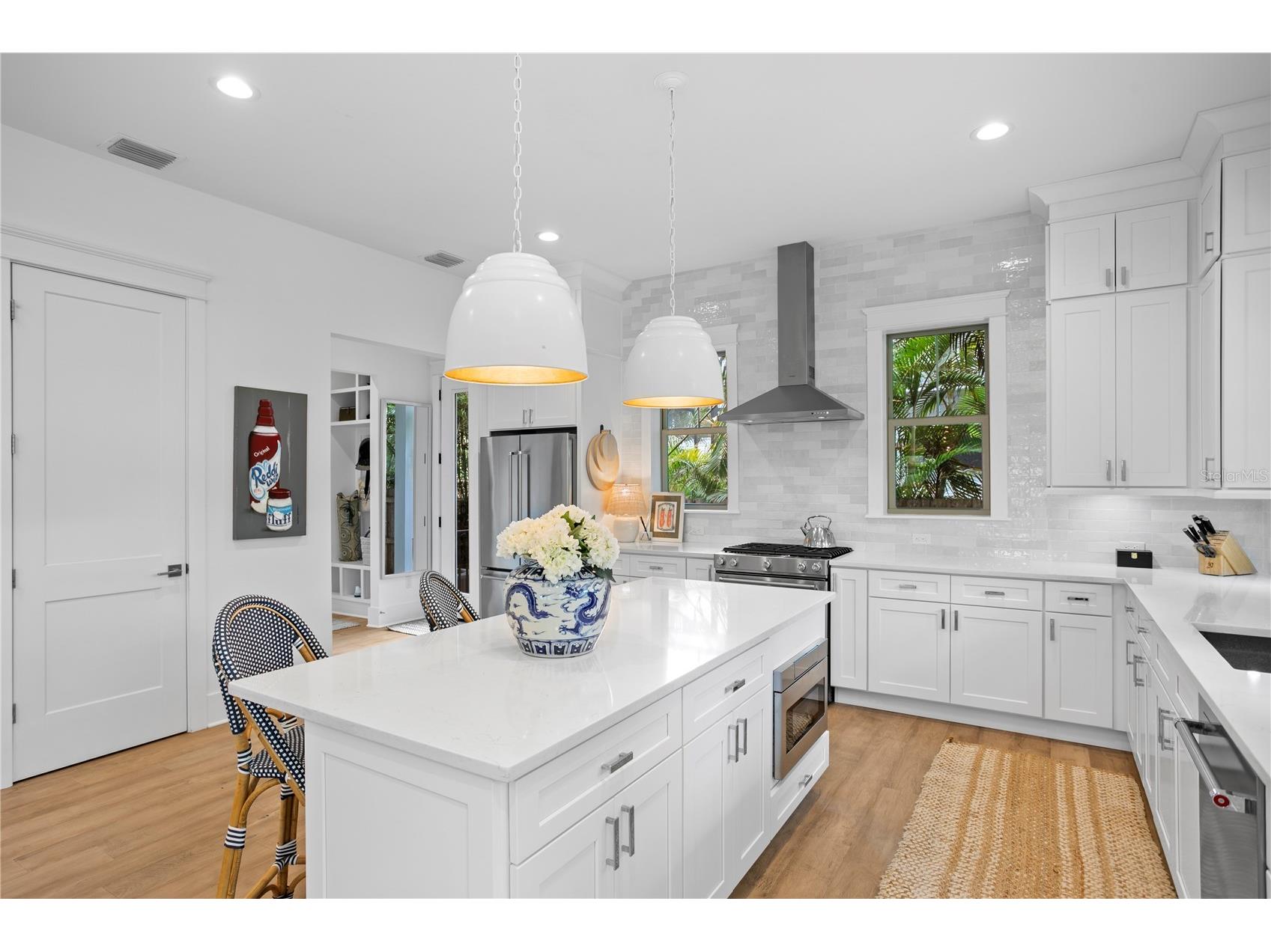 1109 18th Avenue N Saint Petersburg FL 33704 TB8496291 image17