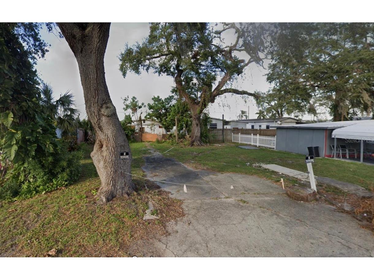 1109 50th Avenue Plaza W Bradenton FL 34207 C7506954 image1