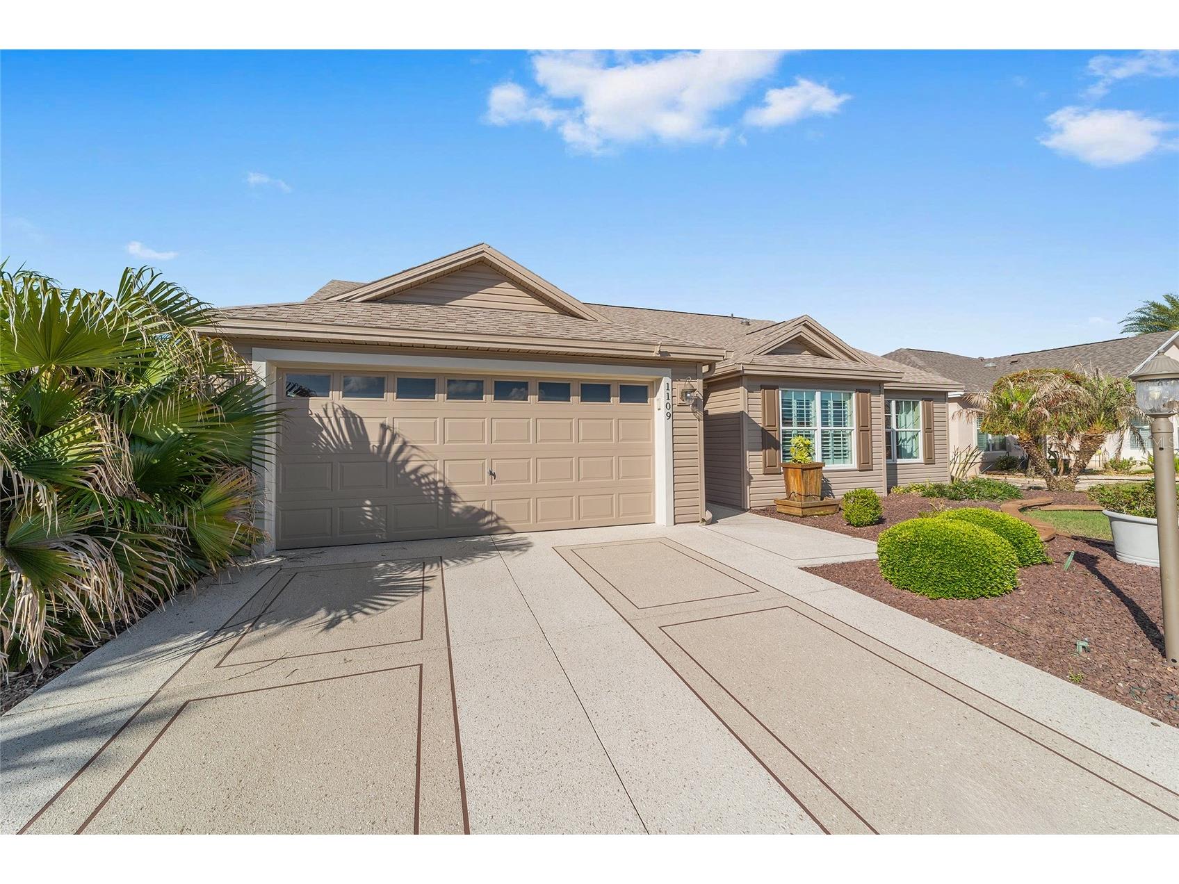 1109 Alcove Loop The Villages FL 32162 G5111149 image2