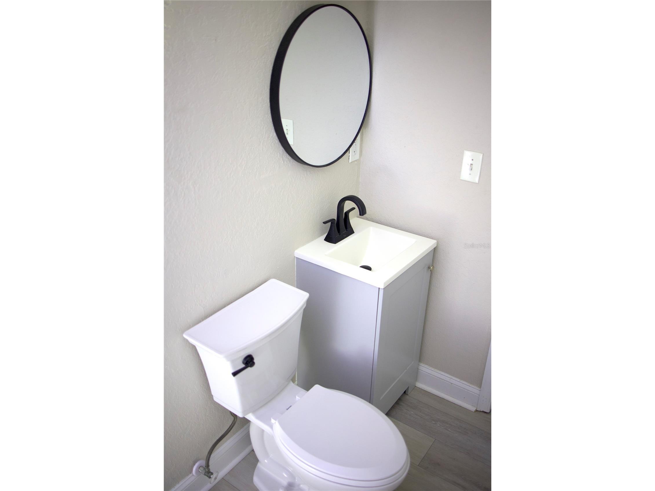1109 Blanche B Littlejohn Trail Clearwater FL 33755 TB8498496 image18