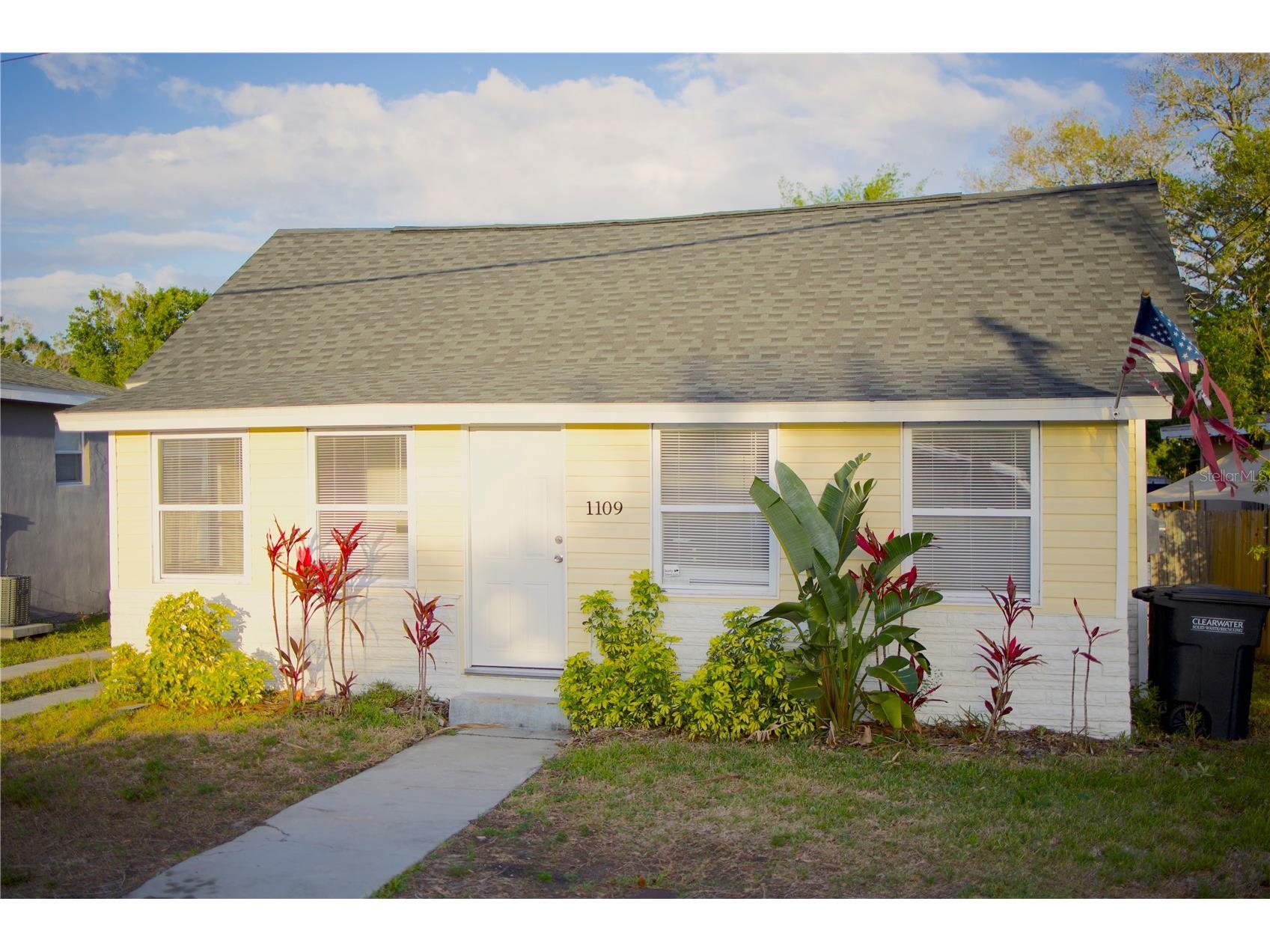 1109 Blanche B Littlejohn Trail Clearwater FL 33755 TB8498496 image3