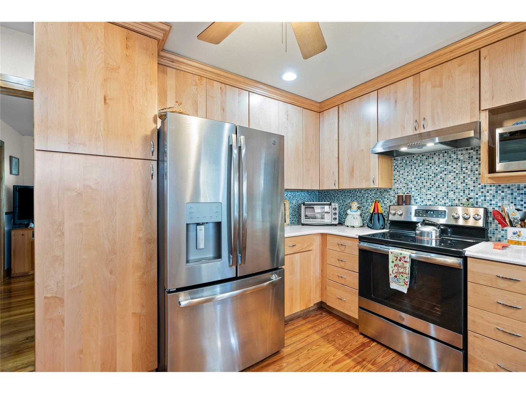 1109 Commodore Street Clearwater FL 33755 TB8456180 image11