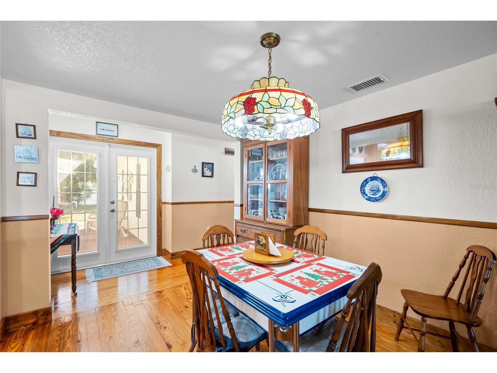 1109 Commodore Street Clearwater FL 33755 TB8456180 image15