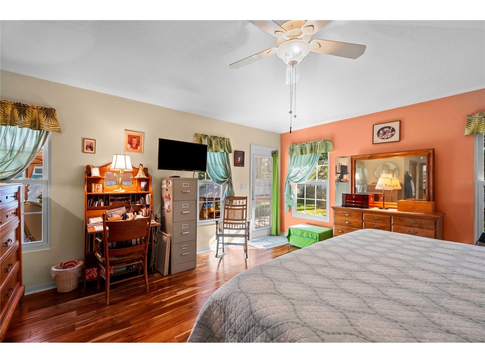 1109 Commodore Street Clearwater FL 33755 TB8456180 image23