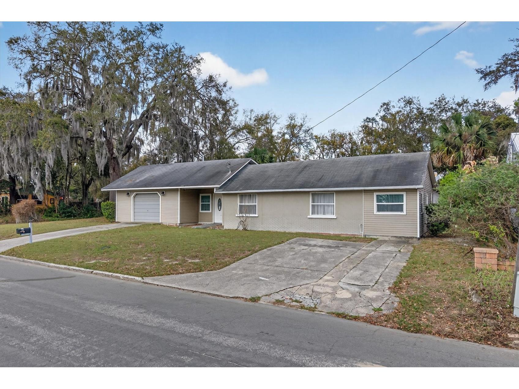 1109 E 8th Avenue Mount Dora FL 32757 O6388940 image4
