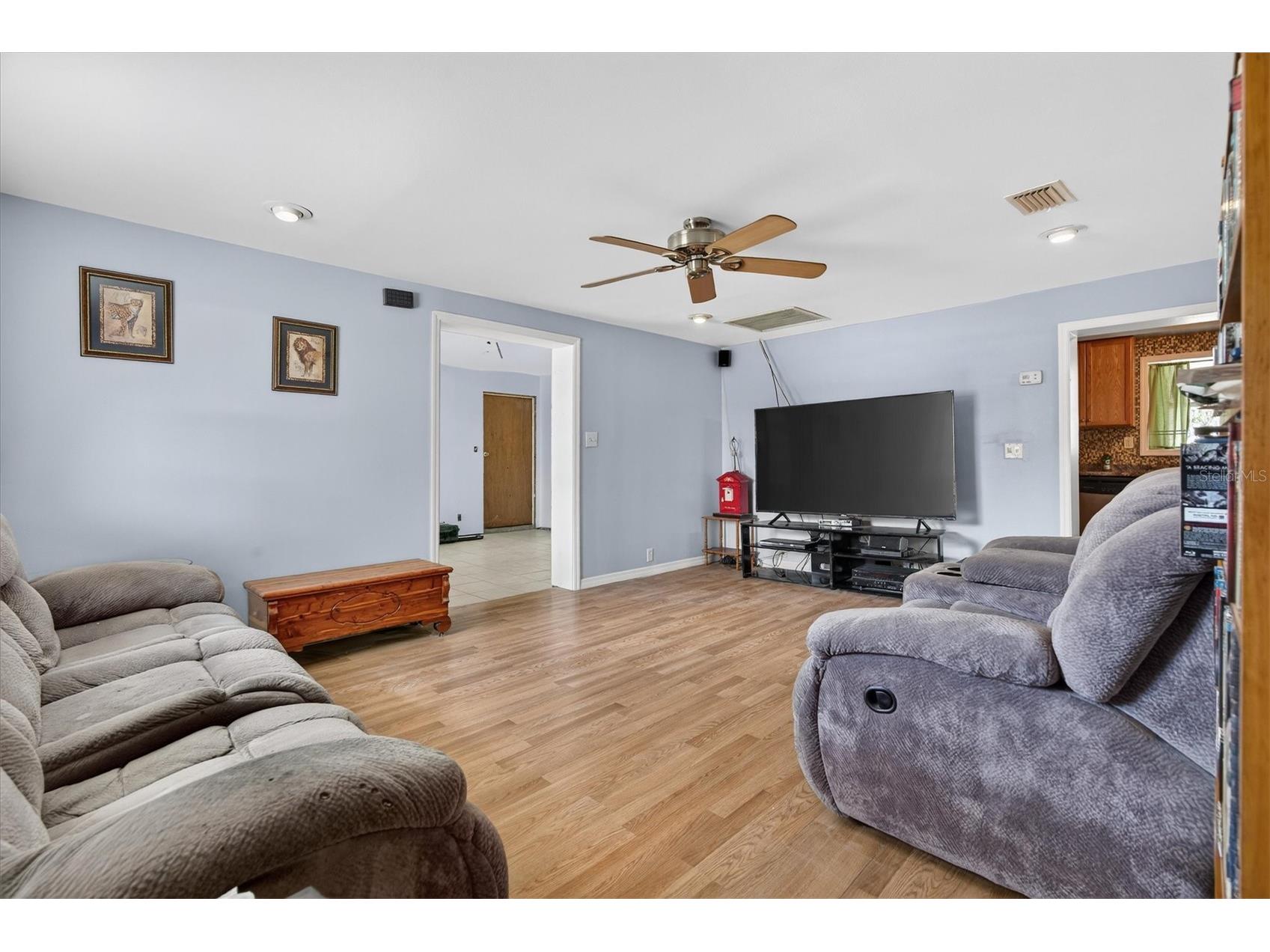1109 E 8th Avenue Mount Dora FL 32757 O6388940 image8