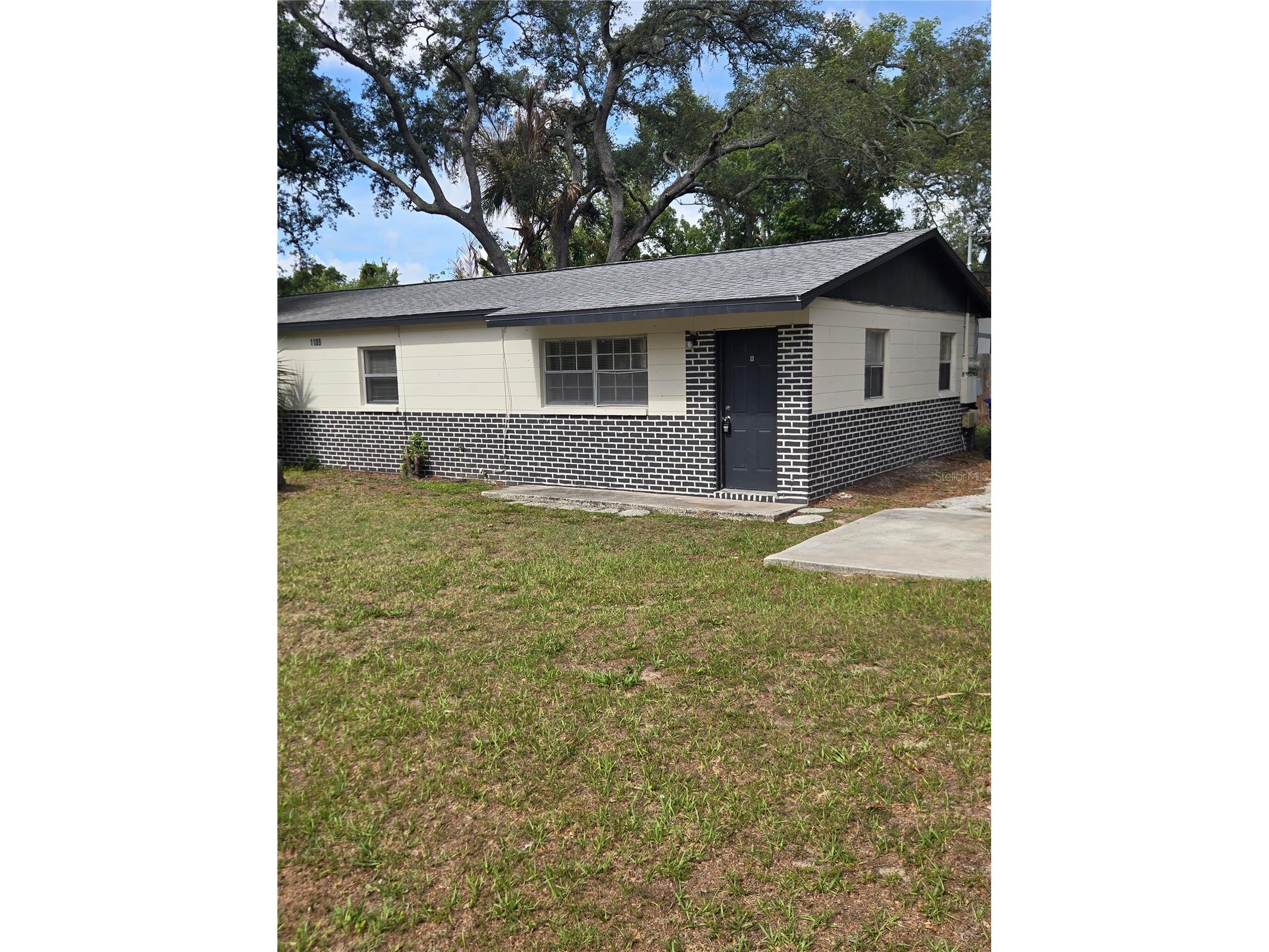 1109 E Seneca Avenue #B Tampa FL 33612 O6405526 image1
