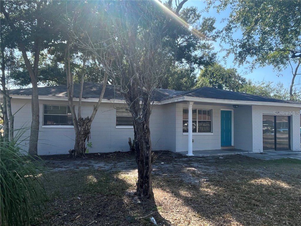 1109 Kirkland Drive Tampa FL 33619 U8200284 image1