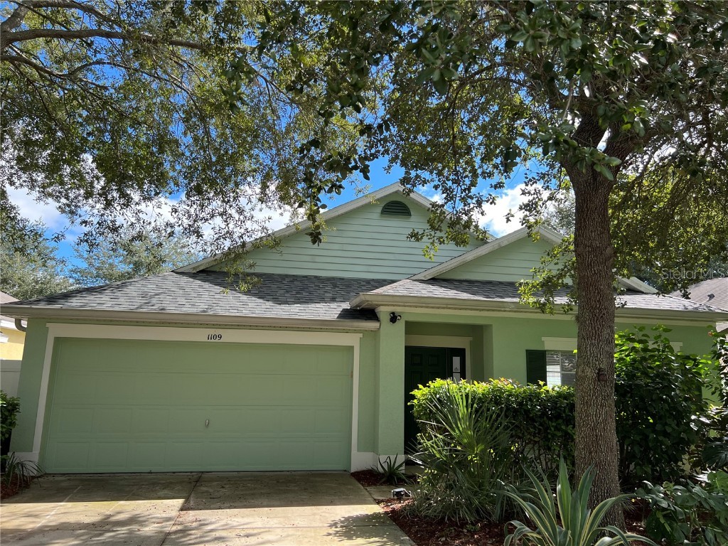 1109 Longville Circle Tavares FL 32778 - LAKE SAUNDERS O6149244 image1