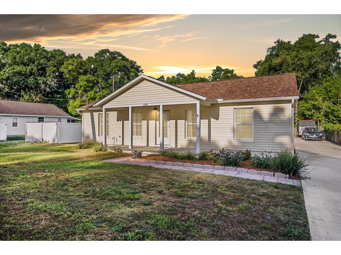 1109 N Shannon Avenue Plant City FL 33563 T3520774 image1