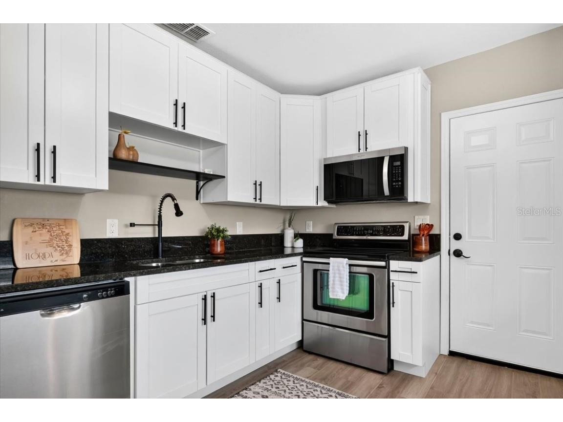 1109 Neville Avenue Lakeland FL 33805 C7516521 image8