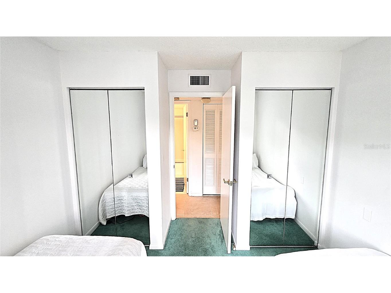 1109 Pine Ridge Circle W #C1 Tarpon Springs FL 34688 TB8424621 image31